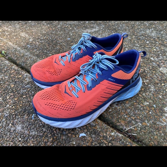 hoka one one arahi 3 mens